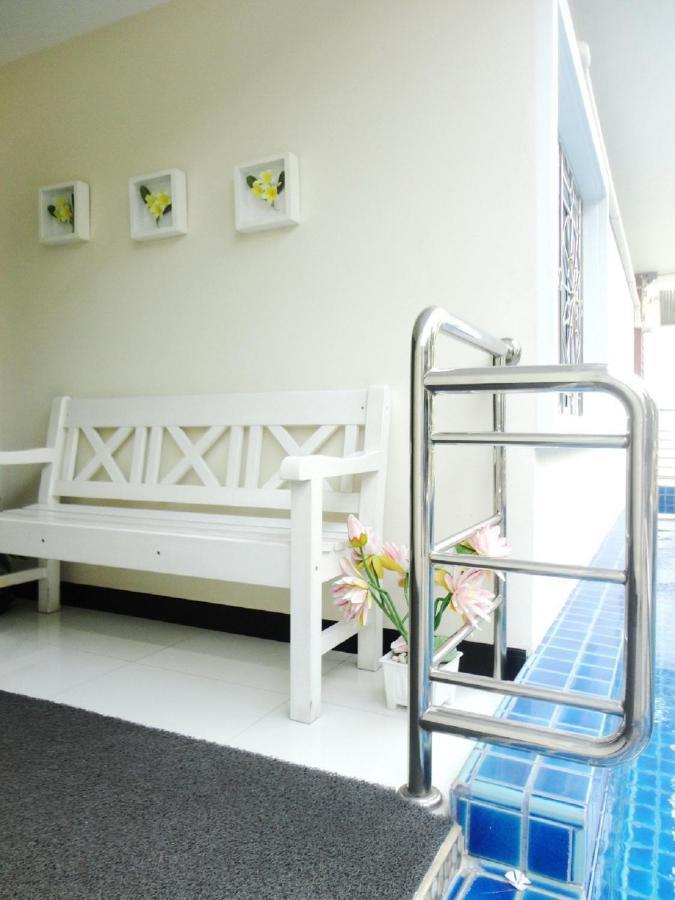 Charming Resident At Ekkamai From Studio Unit Up To 2 Bedroom Apartment Bangkok Dış mekan fotoğraf