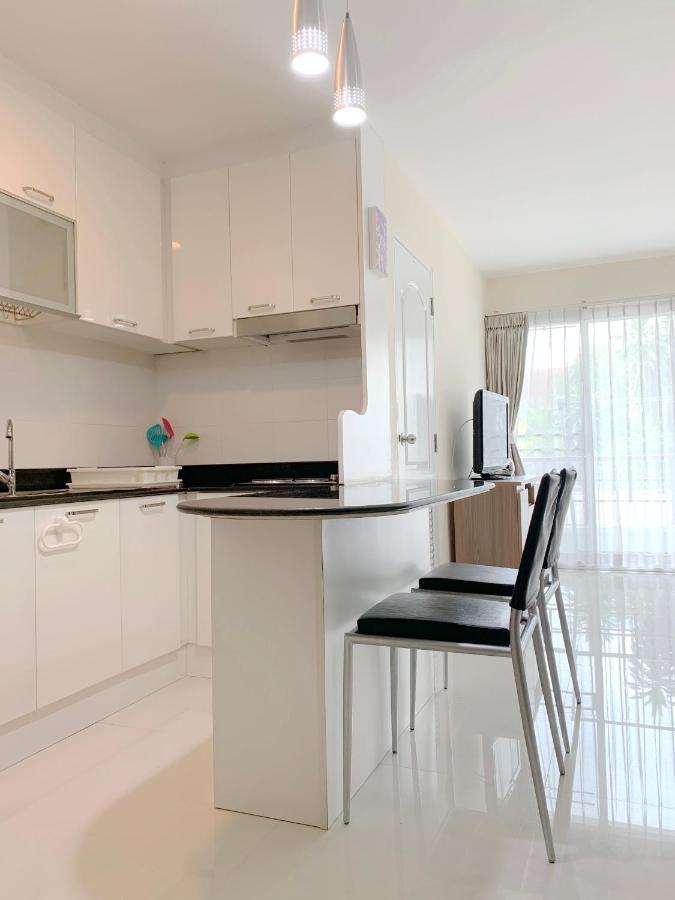 Charming Resident At Ekkamai From Studio Unit Up To 2 Bedroom Apartment Bangkok Dış mekan fotoğraf