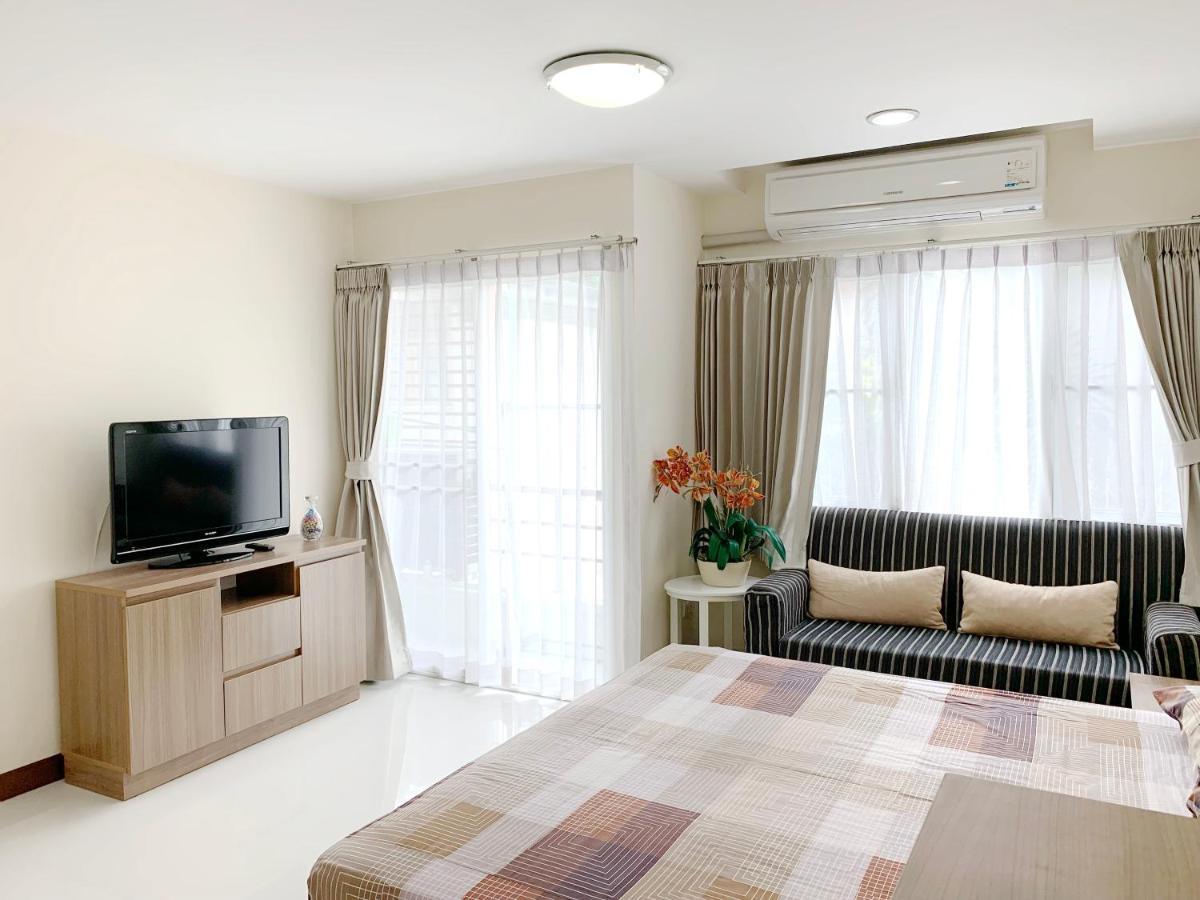 Charming Resident At Ekkamai From Studio Unit Up To 2 Bedroom Apartment Bangkok Dış mekan fotoğraf